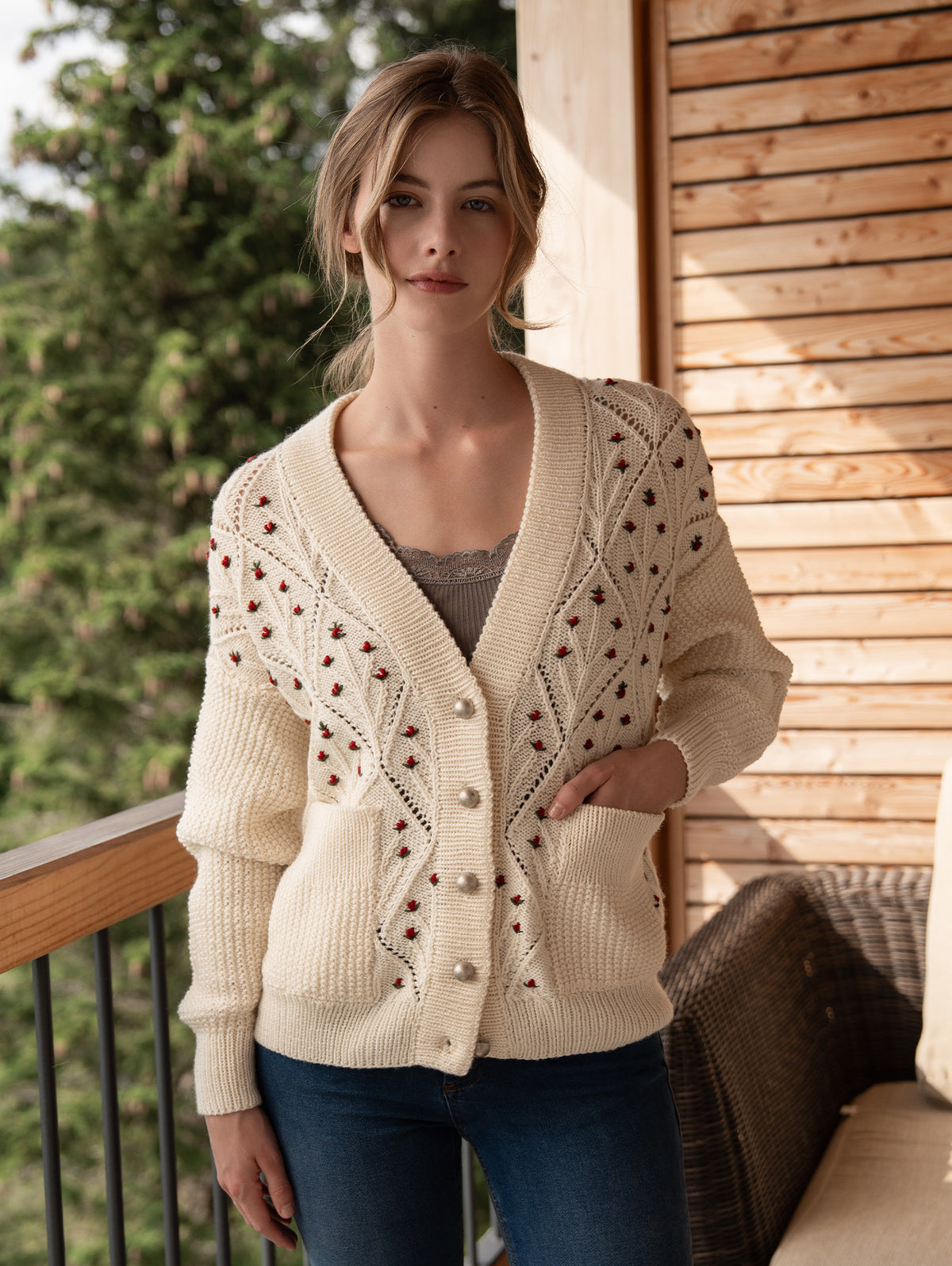 Annamirl Cardigan