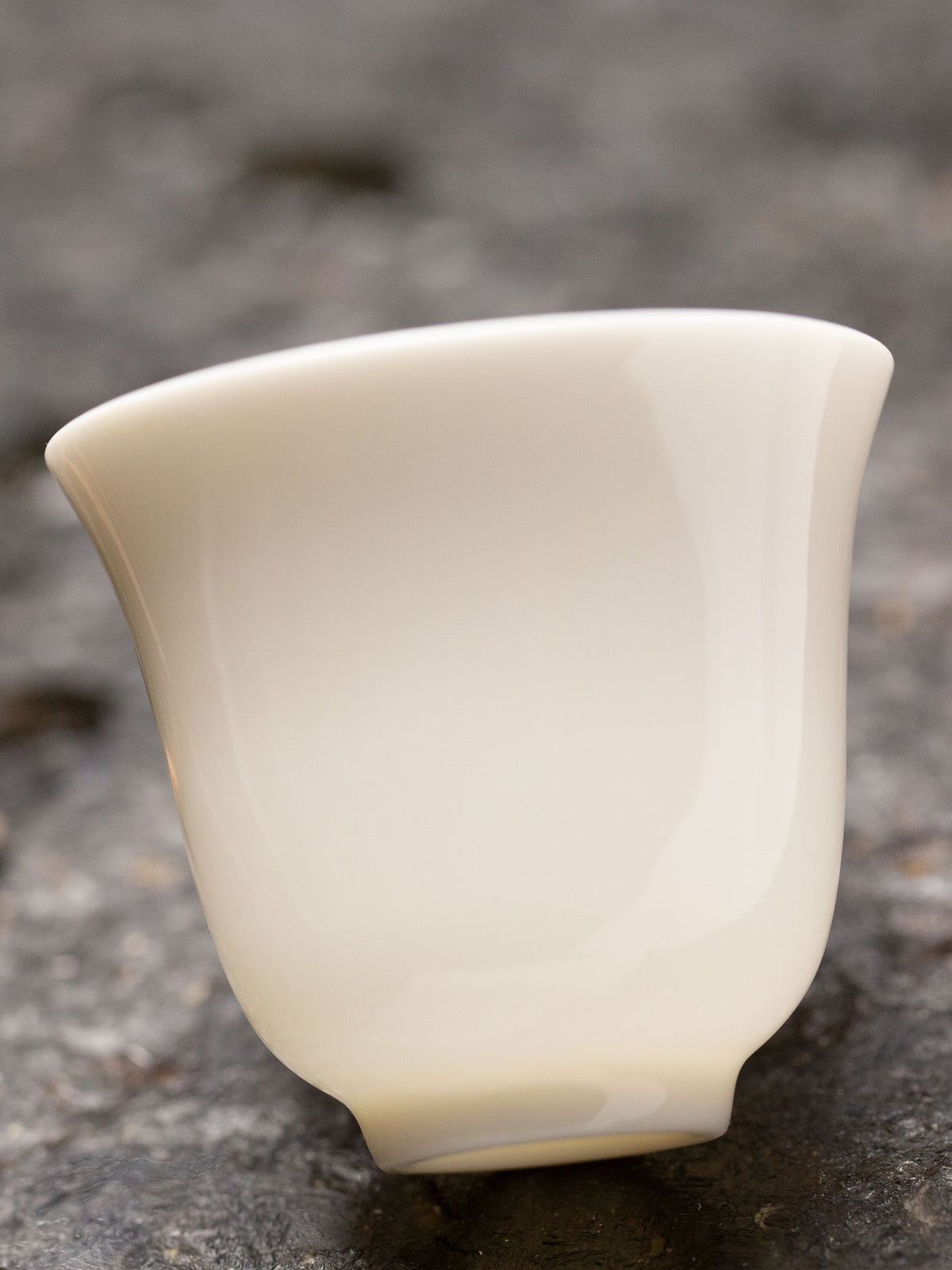Flared Rim White Porcelain Teacup