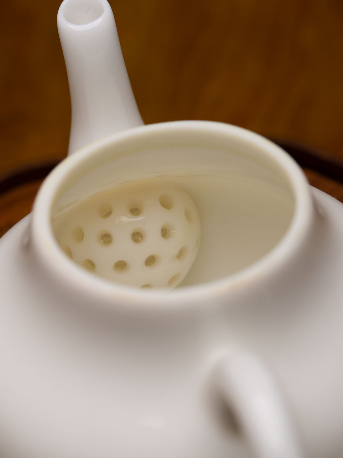 Si Ting Teapot in White Porcelain 7