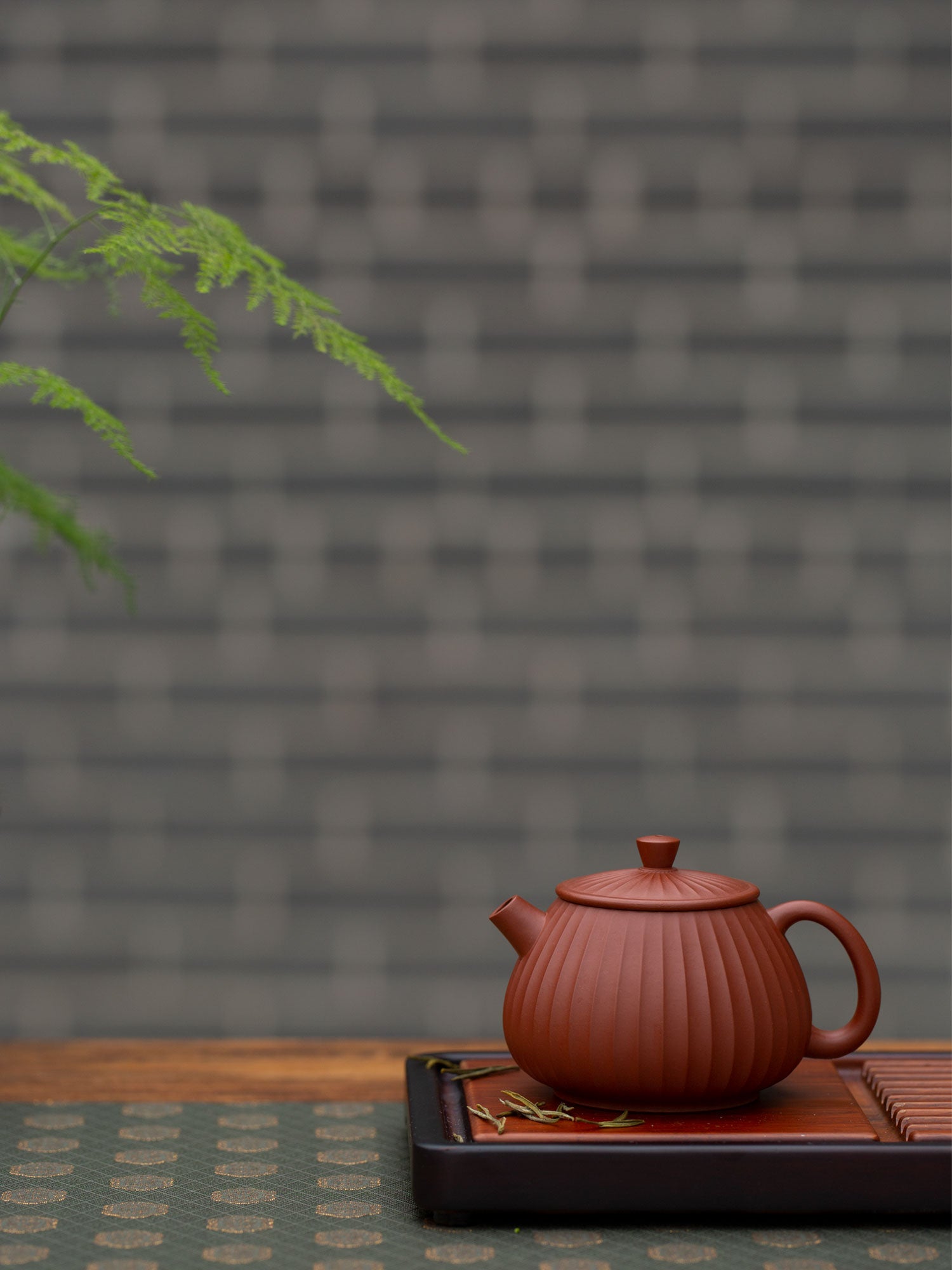 Zhu Clay Zisha Teapot with Swirl Pattern 1