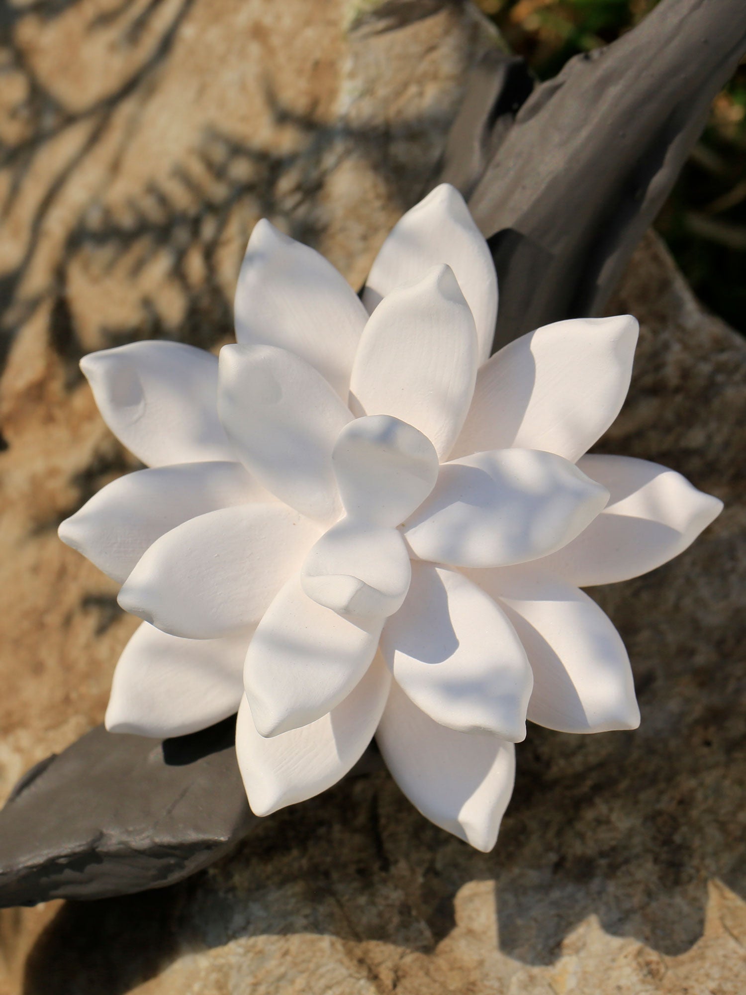 Decorative Lotus Sculpture Diffuser 1