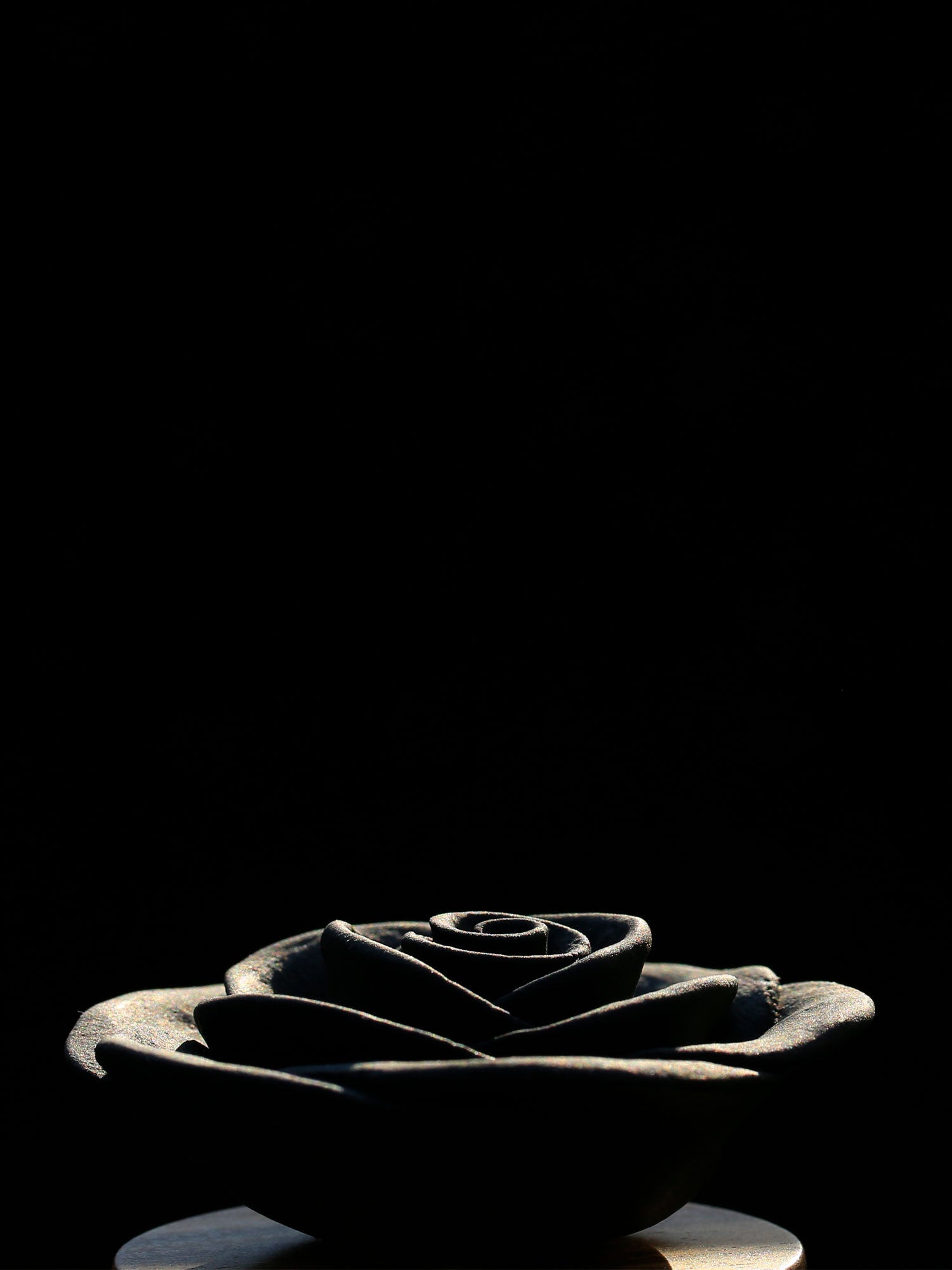 Handmade Rose Ceramic and Wood Diffuser 1