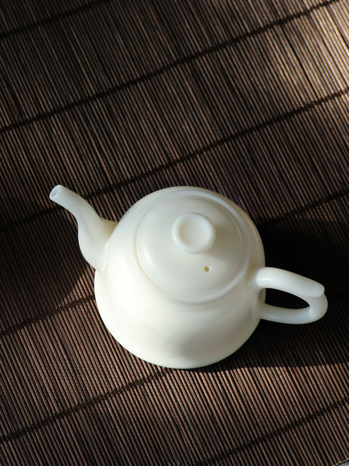 Handmade White Jade-like Porcelain Teapot 6