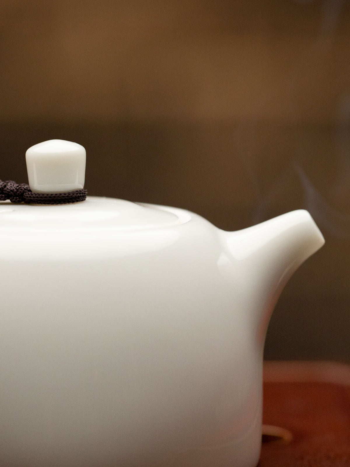 Jin Lan White Porcelain Teapot 2